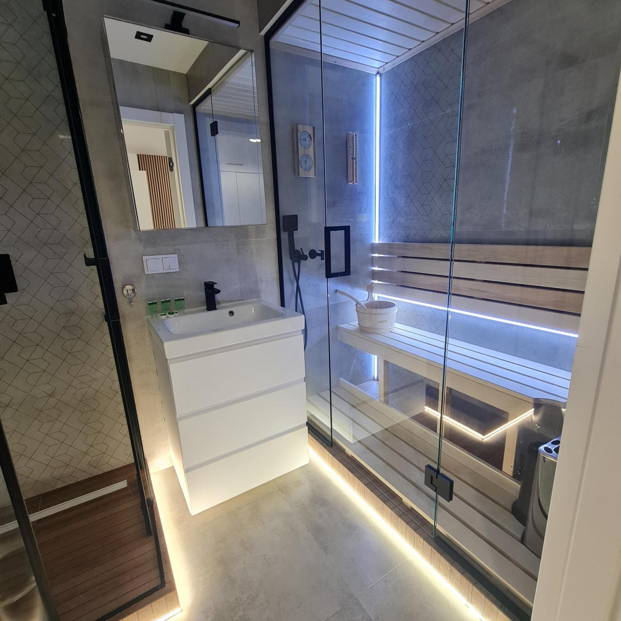 Green De Lux Apartament Dziwnow Bagian luar foto
